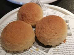 叉烧包-蝴蝶里·粤菜·点心(滨江龙湖店)