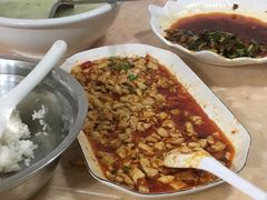 -洪霞餐馆