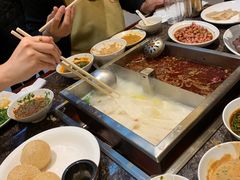 -皇城老妈·大连海鲜火锅(港湾店)