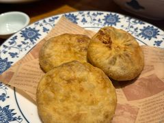-头上红煨盐鸡·非遗院子餐厅