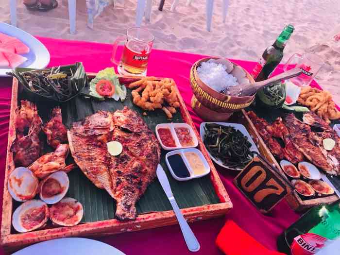 金巴兰海滩烛光bbq-"跟团去 团餐一言难尽啊! 但是海边落日还.