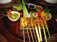 -DiAtas by Art Cafe Bumbu Bali