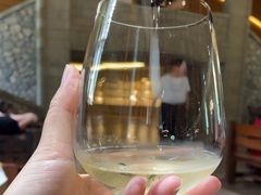 -源石酒庄