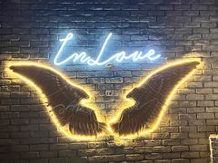 -INLOVE Live House