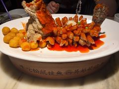 -吴越荣记苏州菜·松鼠桂鱼100%活鱼现做(月光码头店)