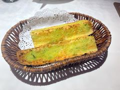 蒜香面包-俄士厨房(环球港店)