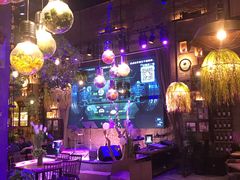 -临界音乐酒馆·小龙虾·江湖菜(华熙LIVE·鱼洞店)