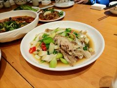 -曾牛肉