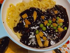 炸酱面-源味屋韩式火锅&炸鸡(鼎城当代商城店)
