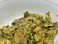香椿炒鸡蛋-丁里羊肉小镇(天鹅湖总店)