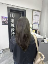 -iu潮牌·SALON