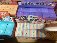 -九木杂物社(新奥购物中心店)