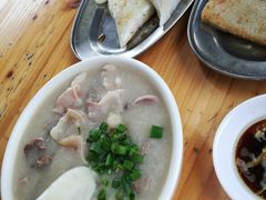-洲心明记烧肉大粥(总店)