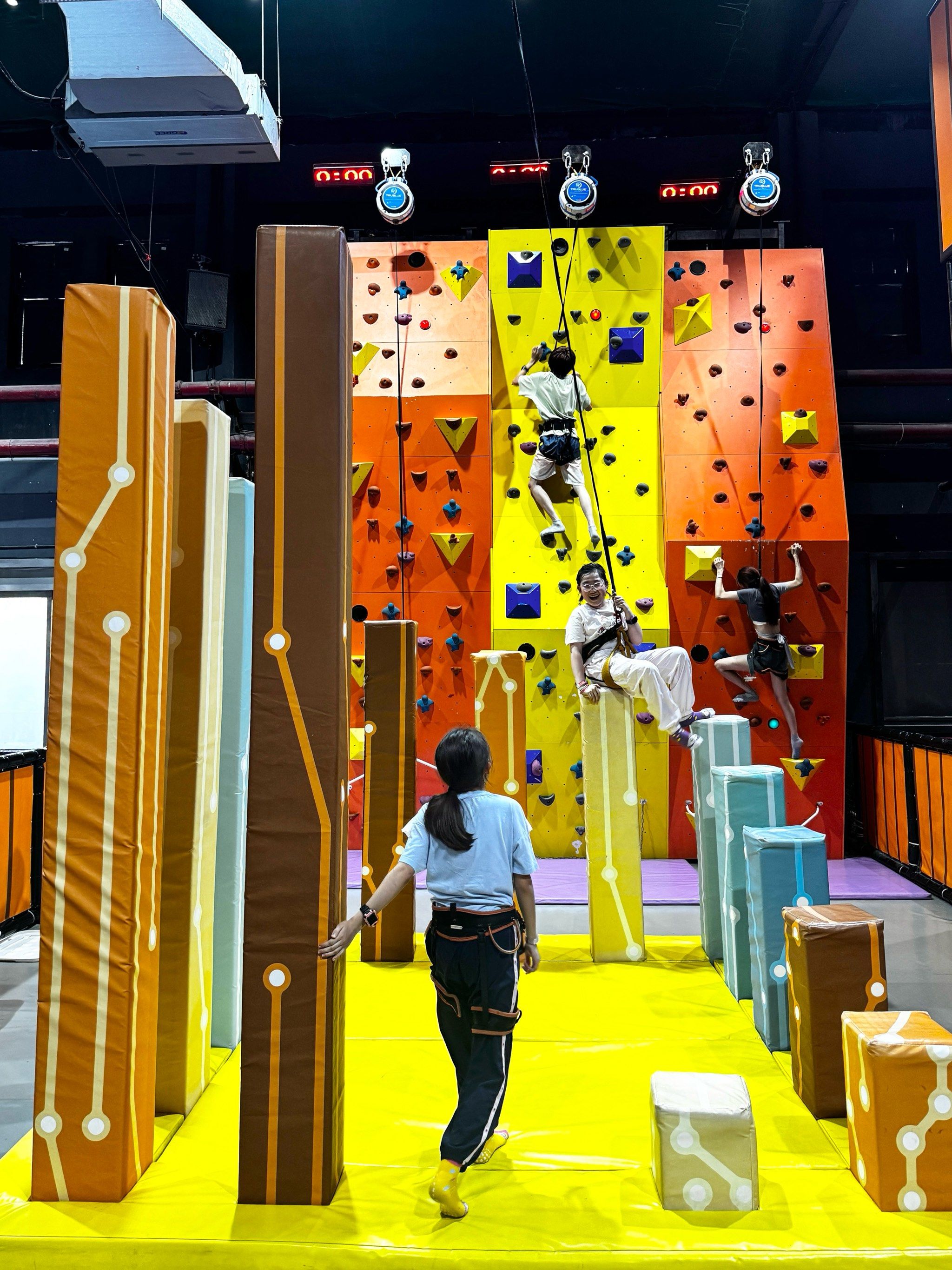 长沙超大5000m05蹦床公园!好玩!爱玩!