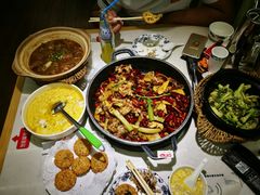 招牌干锅牛蛙五香味-蛙蛙叫干锅年代(簋街总店)