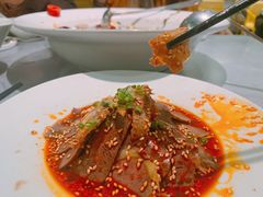 夫妻肺片-姚姚酸菜鱼·金戈戈香港豉油鸡(喜荟城联名店)