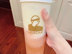 草莓桃子酪酪-LELECHA乐乐茶(百货大楼店)