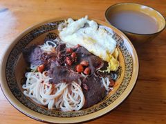 -肇兴特色牛肉粉