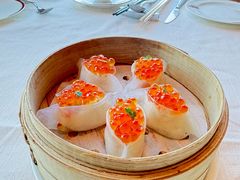 三文鱼子蟹腿凤眼饺-天龙轩(香港丽思卡尔顿酒店)