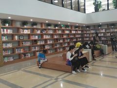 -朝阳区图书馆(小庄店)