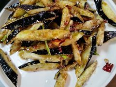 -雪湖煜辰鱼头老店(雪野湖店)