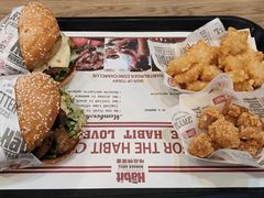 -The Habit Burger Grill 哈比特汉堡(世博店)