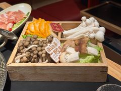 -廖掌柜·重庆鲜货火锅(上海首店)