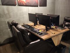 -网鱼网咖·电竞(南开百脑汇店)