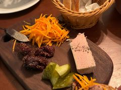 -羽深肉铺 Steak & Wine