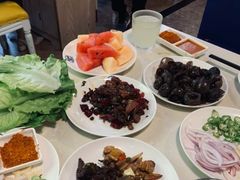 -爱客得牛排海鲜烤肉·火锅自助(春熙路黑金好店)