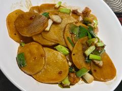 -野山舂·贵州现舂酸汤牛肉(民生路店)