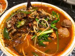 -粉八·云南米线·建水烧烤(常熟路店)