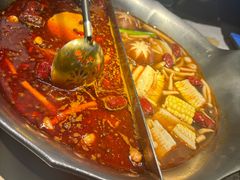 -湊湊火锅·茶憩(打浦桥日月光店)