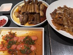 -粤凤佬