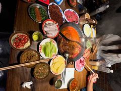 -萍姐火锅·公路夜市(武汉首店)