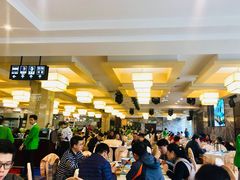 大堂-椿记烧鹅(叠彩店)