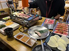 -弘彩英·烤牛舌·年糕火锅(蓝色港湾店)