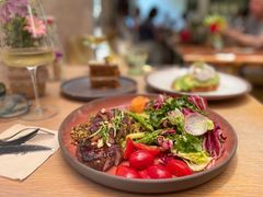 牛排藜麦沙拉-O'mills Sourdough Bakery&Bistro(永嘉路店)