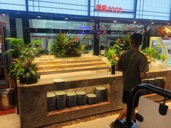 -金滏山烤肉·海鲜·火锅自助餐厅(襄阳万达店)