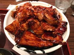 肉盛り豚丼-ドライブインいとう豚丼名人(新千岁机场店)