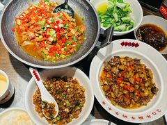 -味上湘菜馆(岳麓山店)