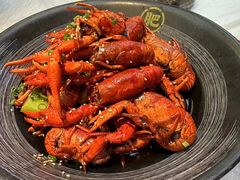 -肥肥虾庄·金牌油焖大虾(沙湖店)