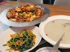 -俭寨大盘鸡·手抓肉·烧烤新疆菜(乌苏路店)