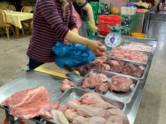 -标记美食新鲜猪杂(兴南大道店)