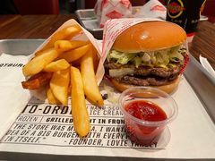 -FATBURGER 特富客汉堡(外交公寓店)