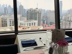 -广州花园酒店·凌璇阁旋转餐厅CAROUSEL360