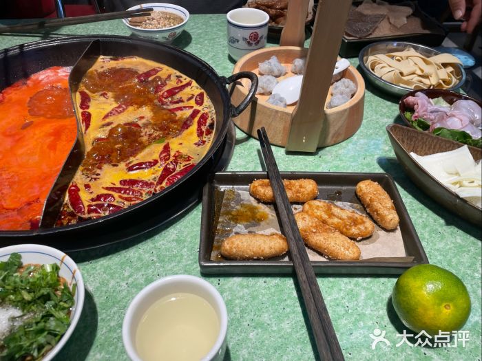 憨铁匠老火锅(龙岗万科里店)图片