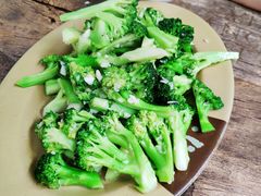 蒜蓉西兰花-贞姨美食·老字号海鲜大排档