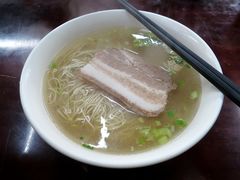 白汤焖肉面-裕兴记·三虾面(西北街总店)