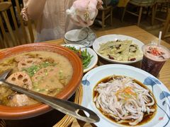 筒子骨藕汤-董厨煨汤馆(车站路店)